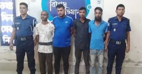 কুড়িগ্রাম হাসপাতালে রোগিদের চাঁদাবাজ দালাল চক্রের ৫ জন গ্রেফতার 